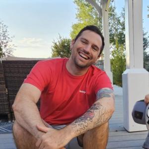 Aron Robbins Informal Photo